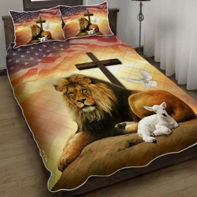Jesus – Lion And Lamb Holy Spirit Quilt Bedding Set Gift 2