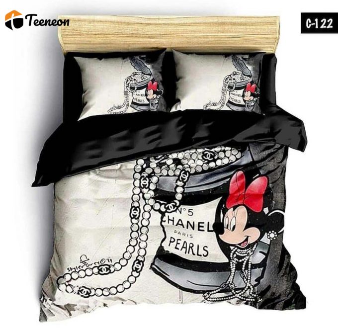 Minnie’s Chanel Can Of Pearls Gucci Luxury Duvet Cover And Pillow Case Bedding Set 1