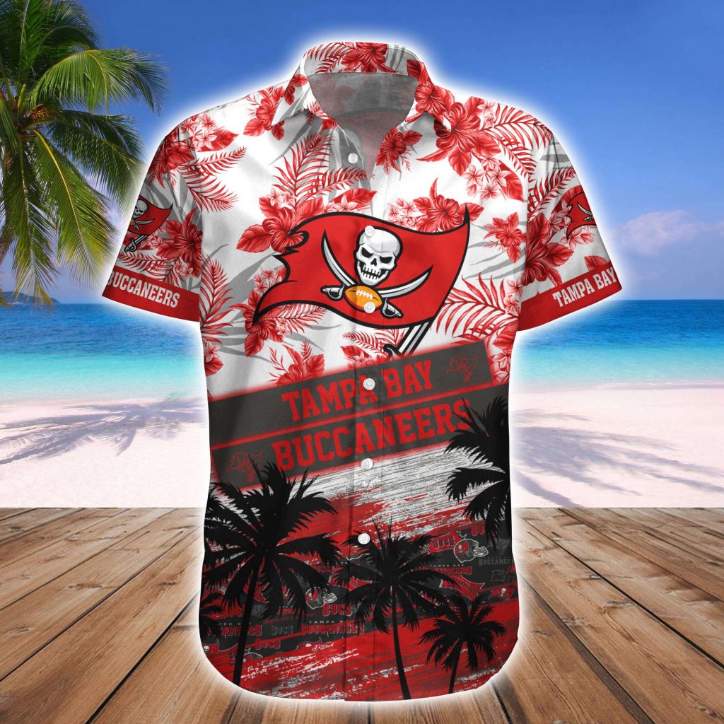 Tampa Bay Buccaneers Hawaiian Shirt And Beach Short 16