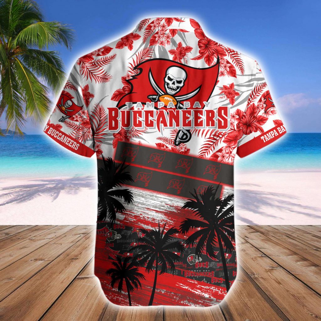 Tampa Bay Buccaneers Hawaiian Shirt And Beach Short 12