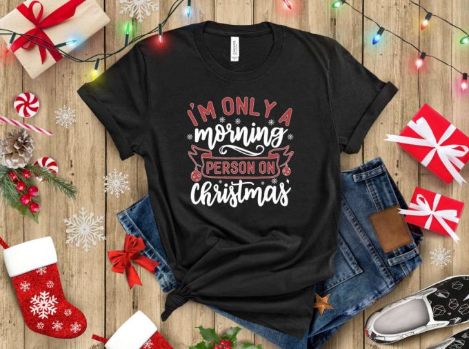 Merry Christmas T-Shirt: Family Holiday Gift Sarcastic &Amp; Funny Xmas Tee For Friends - Festive Xmas Shirt 2