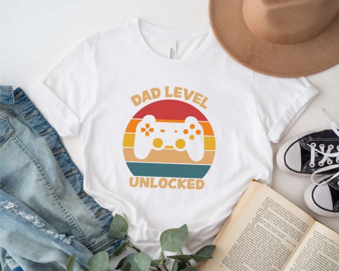 Dad Level Unlocked Retro Shirt, Pregnancy Announcement Gift T-Shirt For Husband, New Dad Outfits, Retro Gamer Daddy Shirt, Funny Dad Shirt 2