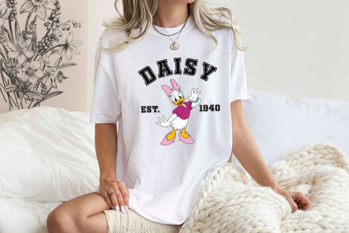 Daisy Duck T-Shirt, Retro Vibes Shirt, Disney Shirt, Comfort Colors, Vintage Vibes Shirt, Cartoon Shirt, Mickey And Friends, Holiday Shirt 2