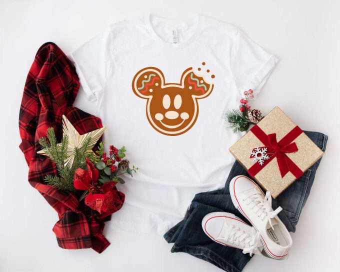 Magical Disney Christmas Shirts: Mickey Minnie &Amp; Family Perfect For Christmas Trips To Disneyland &Amp; Disneyworld! 3