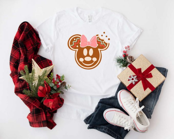 Magical Disney Christmas Shirts: Mickey Minnie &Amp; Family Perfect For Christmas Trips To Disneyland &Amp; Disneyworld! 4