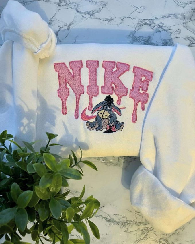 Eeyore Embroidery Sweatshirt: Vintage Trendy Crewneck For A Stylish Look 2