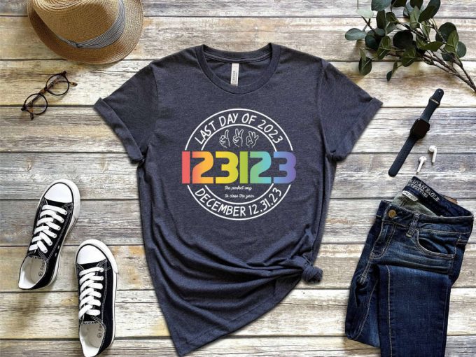 Last Day Of 123123 T-Shirt: Christmas Shirt For December &Amp; Xmas Party Holiday Vibes &Amp; Last Day Gifts – Shop The Perfect Christmas Party Shirt!