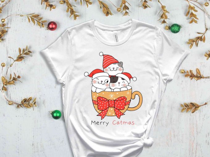 Merry Catmas T-Shirt, Christmas Cat Coffee Shirt, Christmas Latte, Merry Christmas Shirt, Xmas Cat, Christmas Gift, Cat Owner Xmas Giftshirt 5