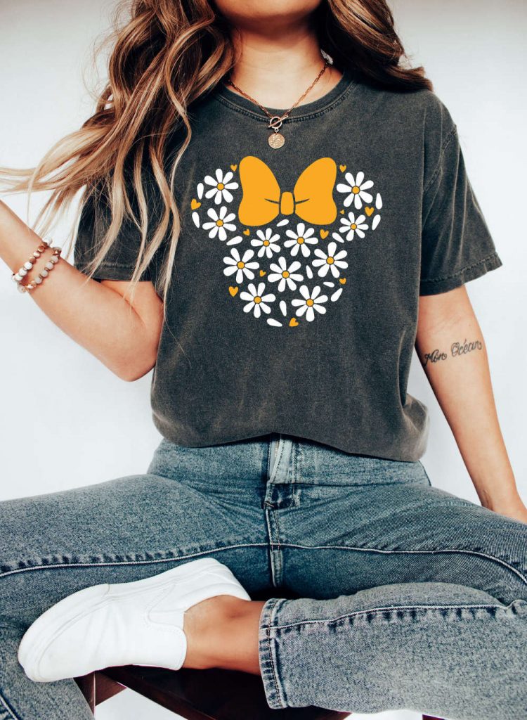 Disney Minnie T-Shirt: Comfort Colors Flower Design Perfect Gift For Her Disney Trip Disneyworld &Amp; Vacation Shirt 8