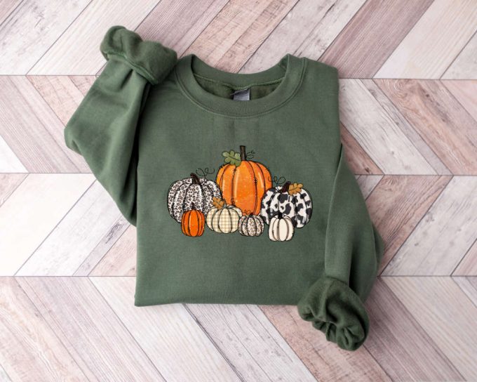 Pumpkin Sweatshirt, Fall Sweater For Women, Retro Thanksgiving Sweater, Vintage Pumpkin Patch Sweater, Fall Gift Sweater, Halloween Sweater 2