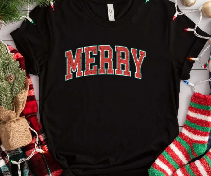 Retro Merry Christmas Tshirt, Womens Christmas Shirt, Christmas Gift For Her, Retro Holiday Shirt, Merry Christmas Tee Shirt 3