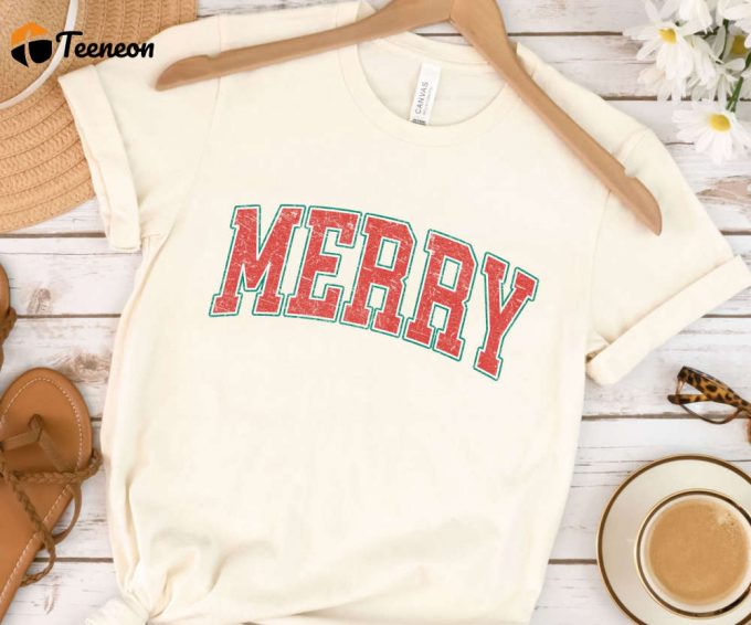 Retro Merry Christmas Tshirt, Womens Christmas Shirt, Christmas Gift For Her, Retro Holiday Shirt, Merry Christmas Tee Shirt 1