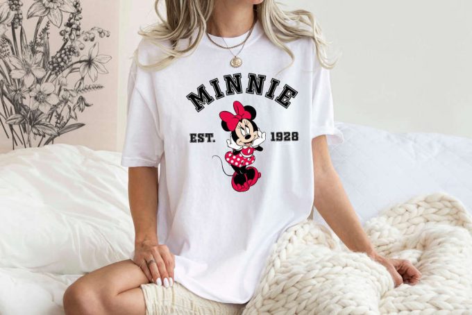 Retro Minnie T-Shirt, Disneyworld Shirt, Cartoon Shirt, Mickey And Minnie, Disney Tee, Comfort Colors, Gift For Her, Disney Mom Shirt 2