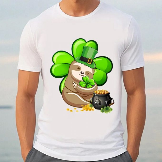 Sloth Shamrock St Patricks Day Dog Lover T-Shirt: Ireland Leprechaun Design 2