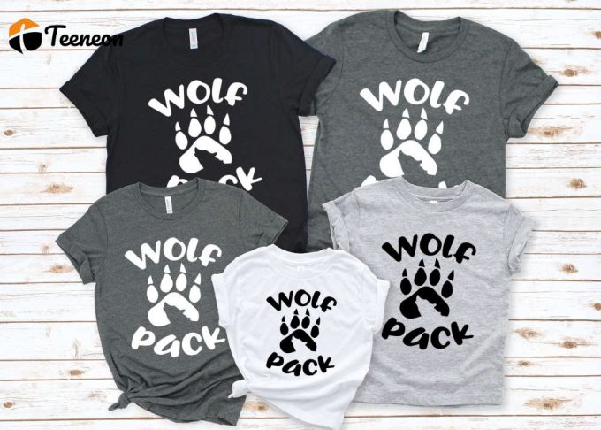 Family Matching Wolf Pack Shirt: Engaging Graphic Tee For Wolf Lovers 1