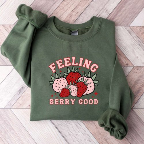 Feeling Berry Good Strawberry Print Sweatshirt, Strawberry Sweater,Botanical Sweater,Fruit Sweatshirt,Fruit Print Sweater,Strawberry Sweater