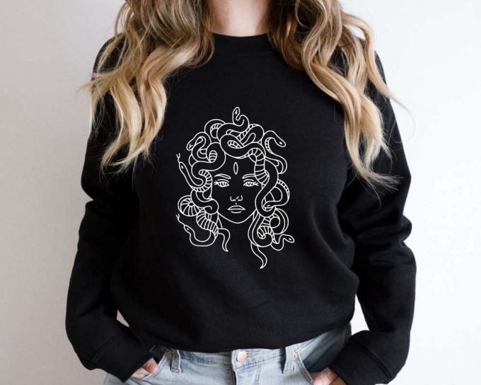 Gorgona Medusa Sweatshirt, Medusa Gift Sweatshirt, Abstract Sweatshirt, Aestetic Sweater, Greek Mythology Sweater, Drawing Face Sweatshirt 2