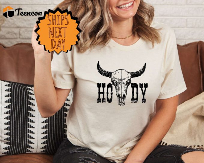 Howdy T-Shirt, Western Shirt, Southern Shirt, Country Tee, Texas Shirt, Rodeo Gift Shirt, Cow Print, Cowboy Shirt, Boho Shirt, Cow Shirt 1