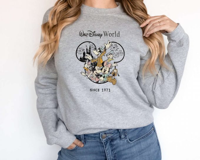 Retro Vintage Walt Disney World Est 1971 Sweatshirt, Mickey And Friend Sweater, Disneyworld Est 1971 Sweat, Disney Family Sweater,Disneyland 3