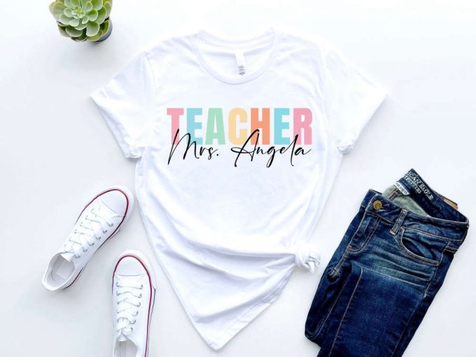 Custom Teacher T-Shirt: Personalized Name Shirt For Elementary Teachers - Perfect Gift For First Day Of School 2