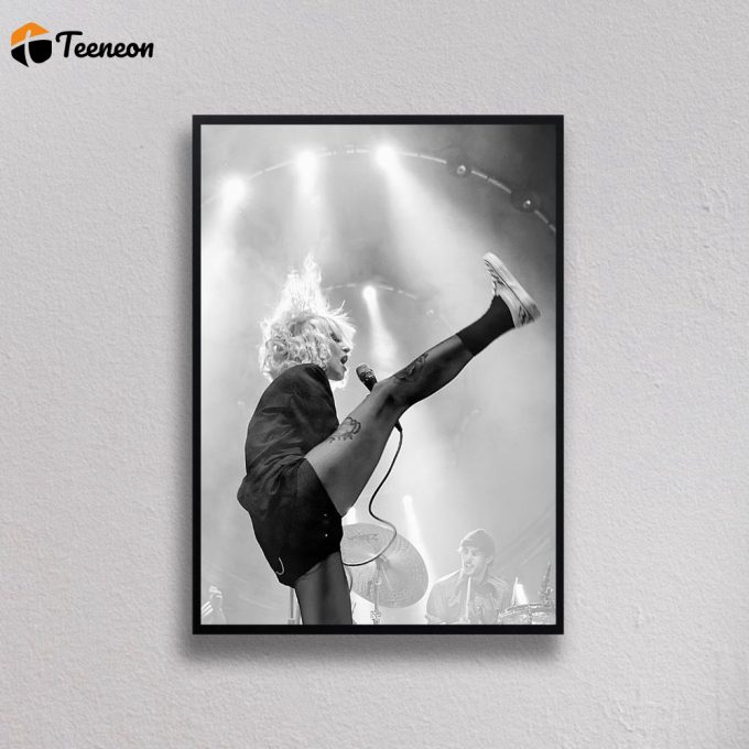 Hayley Williams, Paramore, Rock Pop Punk Poster For Home Decor Gift 1