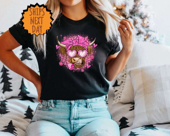 Valentine Highland Cow Shirt, Valentine'S Day Cow Shirt ,Moo Cow Shirt, Valentine Shirt, Cow Mom, Cow Lover Shirt, Cute Valentine Day Shirt 3