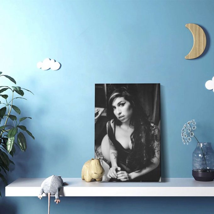 Stunning Amy Winehouse Poster: Perfect Home Decor &Amp; Music Gift Print 4