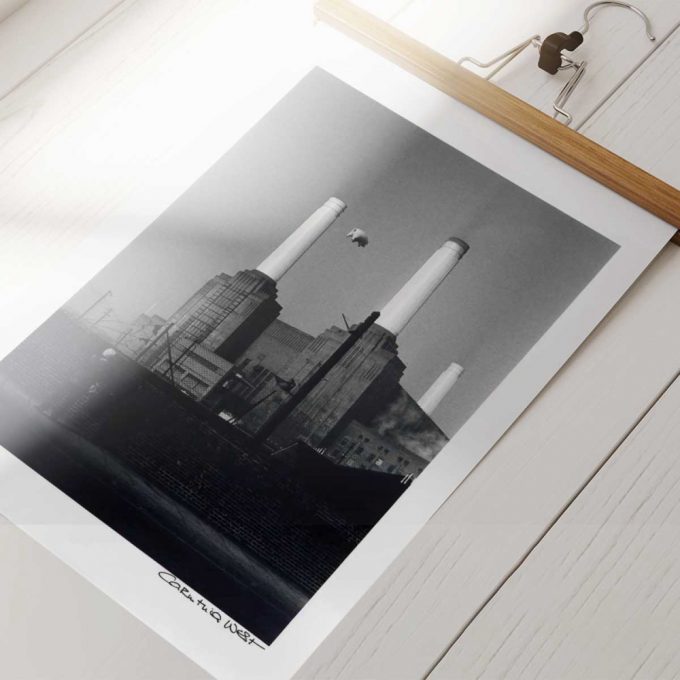 Pink Floyd Poster For Home Decor Gift For Home Decor Gift – Pink Pig Over Battersea 3 Black And White Sign 2