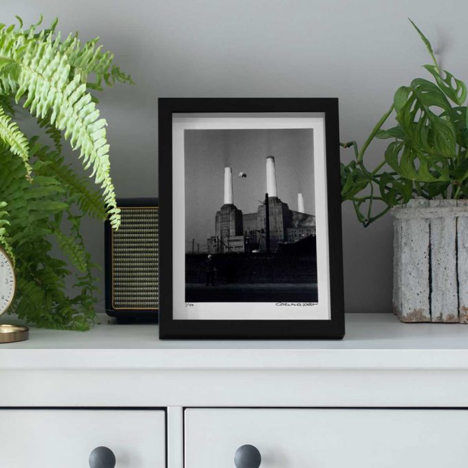 Pink Floyd Poster For Home Decor Gift For Home Decor Gift – Pink Pig Over Battersea 3 Black And White Sign 3