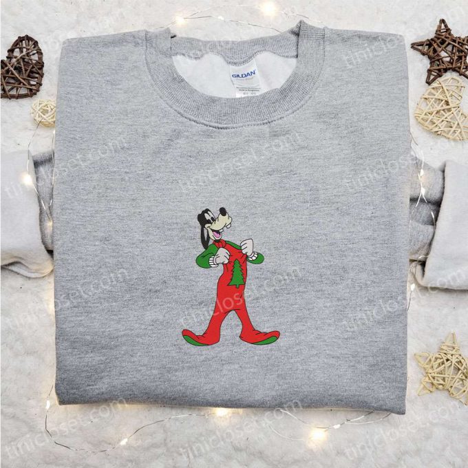 Cozy Christmas Embroidered Shirts: Goofy In Pajamas Disney Characters Hoodie &Amp; Sweatshirt 4