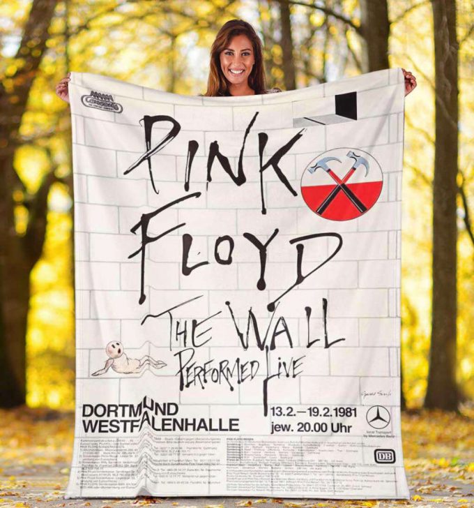 Pink Floyd Fleece Blanket – The Wall Original Vintage Tour Poster For Home Decor Gift For Home Decor Gift For Dortmund Germany 1981 Premium 6