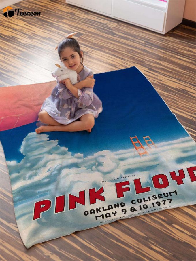 Pink Floyd Oakland Coliseum Poster For Home Decor Gift For Home Decor Gift Velveteen Plush Blanket 1