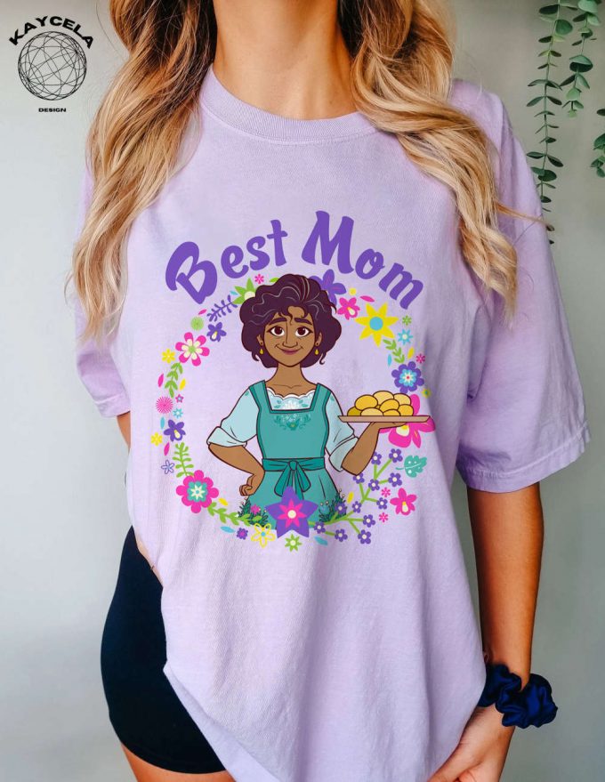 Disney Encanto Julieta Madrigal Best Mom Portrait Shirt: A Magical Disney Encanto Shirt For The Whole Family Perfect For Disney Mom 2