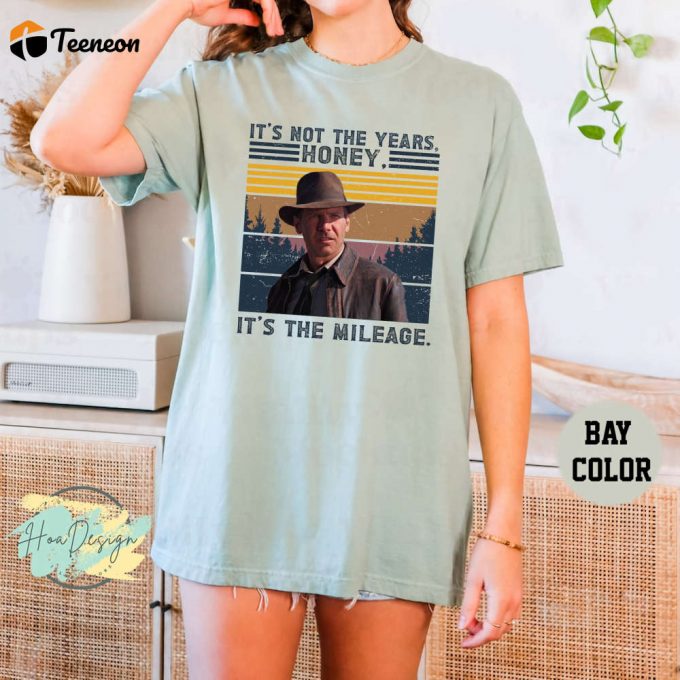 Indiana Jones Retro Comfort Colors T-Shirt: Vintage Cowboy Movie Shirt 1