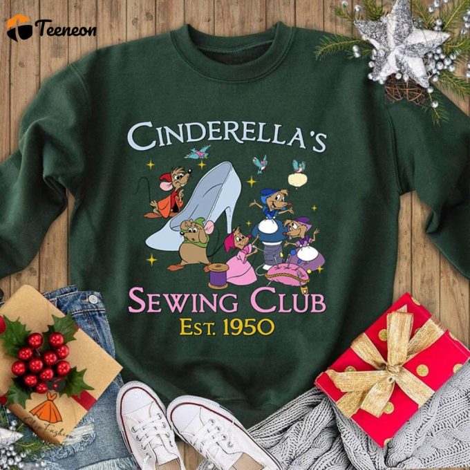 Vintage Disneyland Cinderella S Sewing Club Shirt Princess Cinderella &Amp;Amp; Jaq Gus Mouse Wdw Disneyland 2024 1