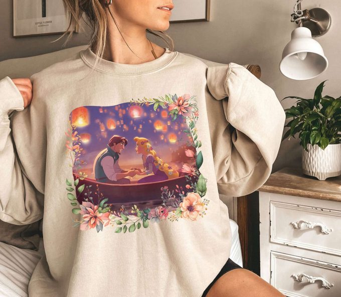 Vintage Floral Disneyland Princess Rapunzel Shirt Disneyworld Lantern T-Shirt Lost Princess Sweatshirt 1