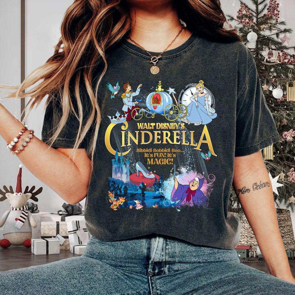 Vintage Princess Cinderella Disneyland Shirt - Perfect For A Magical Girl Trip! 2