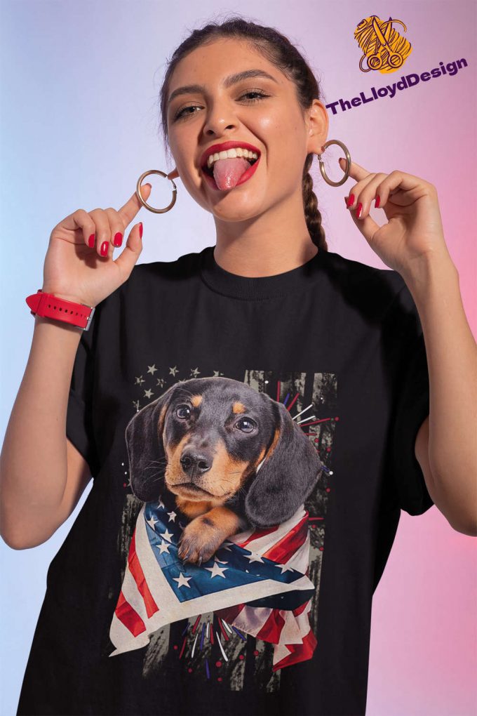 Dachshund Unisex T-Shirt: American Flag Vintage Sweatshirt - Perfect Dachshund Lover Gift 2