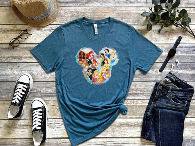 Disney Sweatshirt: Retro Princesses &Amp; Mickey Mouse Shirt For Birthday Girls - Perfect Cartoon Sweatshirt For Disney Trip &Amp; Vacation 2