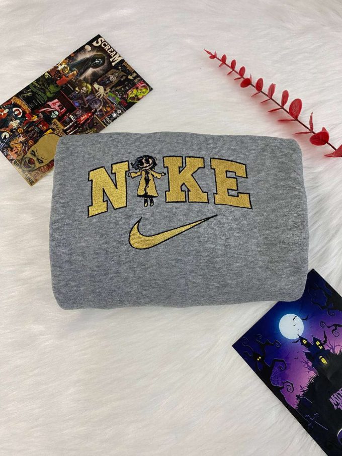 Stylish Nike Coraline Embroidered Sweatshirt: Enhance Your Wardrobe With Trendy Comfort