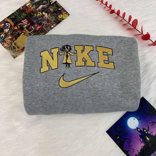 Stylish Nike Coraline Embroidered Sweatshirt: Enhance Your Wardrobe with Trendy Comfort