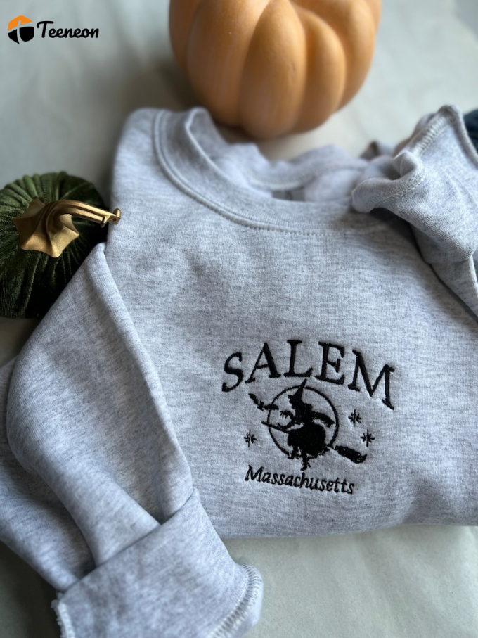 Salem Massachusetts Embroidered Sweatshirt: Stylish Souvenir With Historical Charm 1