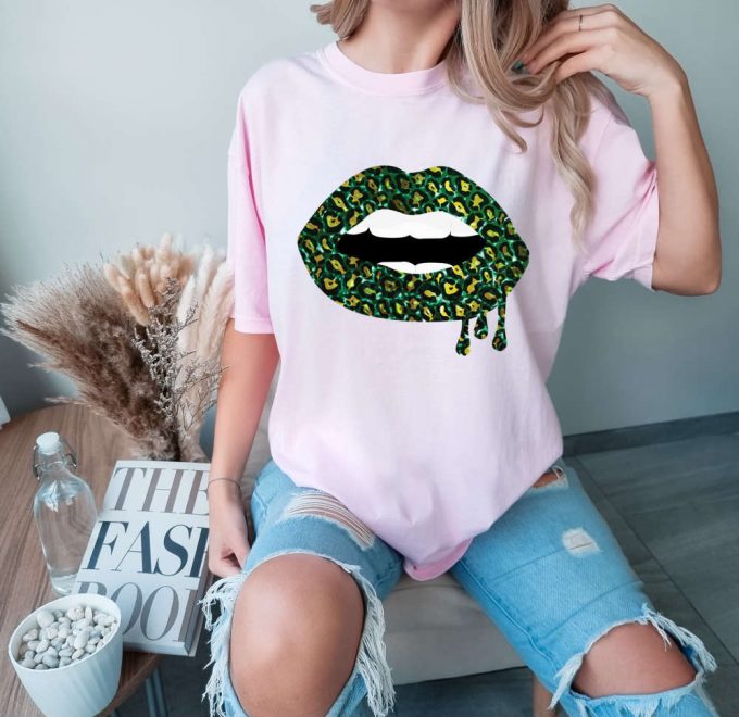 Cute Shamrock Lips Sweatshirt: St Patrick S Day Tee Gifts For Her 2