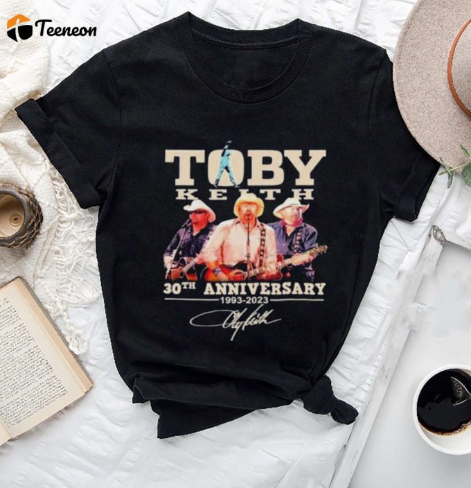 Toby Keith 31St Anniversary Signature Shirt - Memorial Gift &Amp;Amp; Merchandise 1