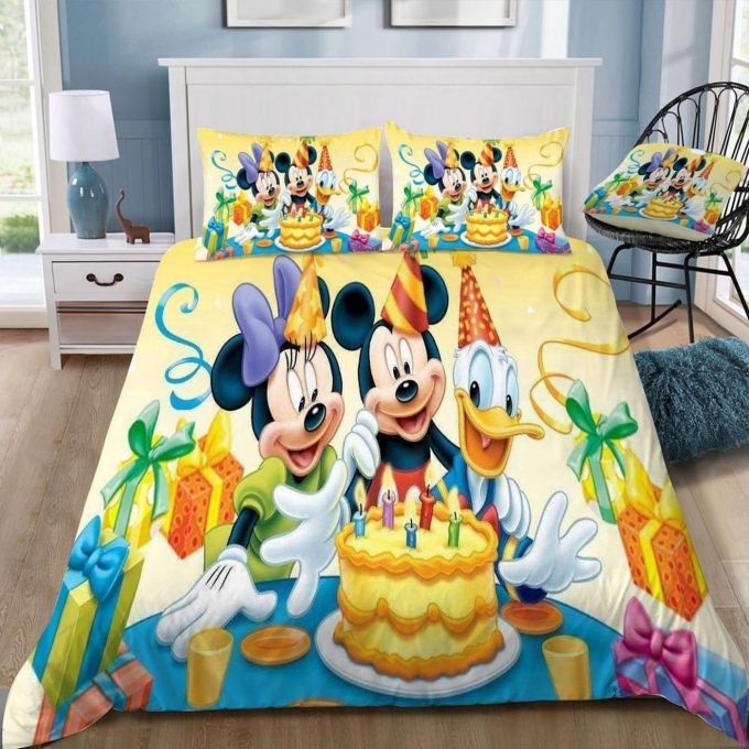 Customized Disney Mickey Mouse 3D Duvet Bedding Set – Personalize Your Bedroom