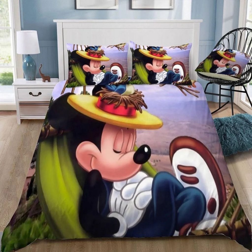 Custom Disney Mickey Mouse 3D Duvet Cover Bedding Set – Personalized And Playful!