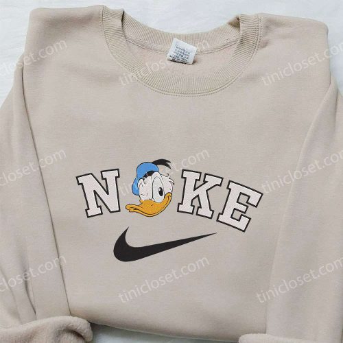 Donald Duck x Nike: Embroidered Hoodie & Disney Shirt Collection – Unique Nike Inspired D Gift for Men Women