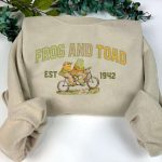 Frog and Toad Print Sweatshirt: Vintage Classic Book Shirt Retro Frog D Gift for Men Women – Perfect Gift for Men and Women