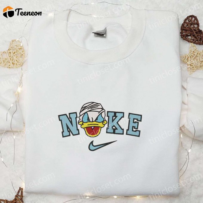 Nike X Donald Duck Embroidered Shirt – Perfect Nike Inspired Gift For Family