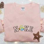 Nike x Minion Teddy Bear Embroidered Sweatshirt – Cartoon Shirt for B Gift for Men Women Birthday Gifts